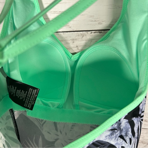 ZeroXposur Ladies O-Ring Action Tankini Top Size S Edamame NWT - Picture 7 of 9